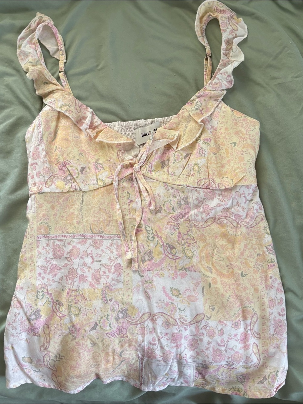 Hollister Pastel Paisley Ruffle Tie-Front Cami - Pink/Cream/Yellow